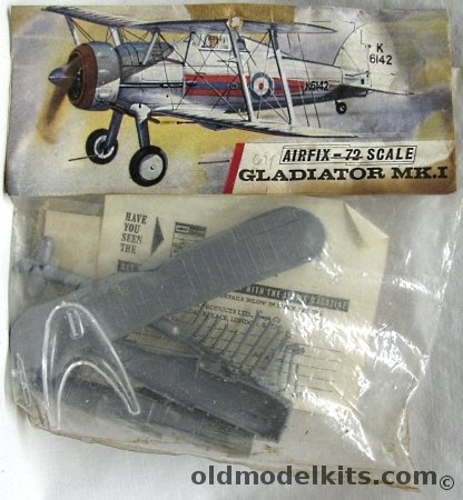 Airfix 1/72 Gloster Gladiator - Bagged, 82 plastic model kit